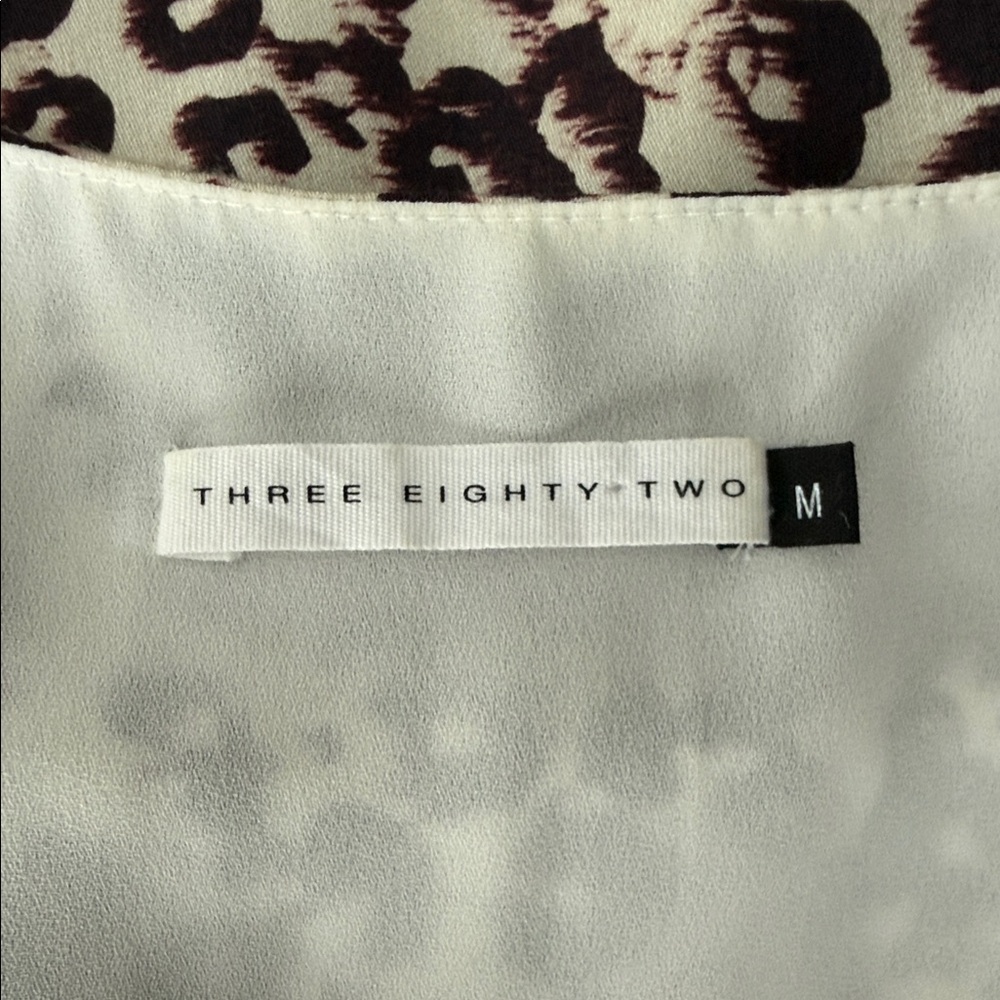 Three Eighty Two Leopard Print V-Neck Long Sleeve… - image 3